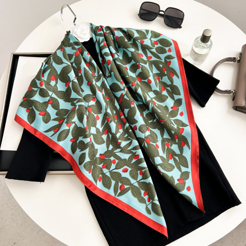 90cm Square Scarf High Quality - Silk Neck Scarf recension och pris