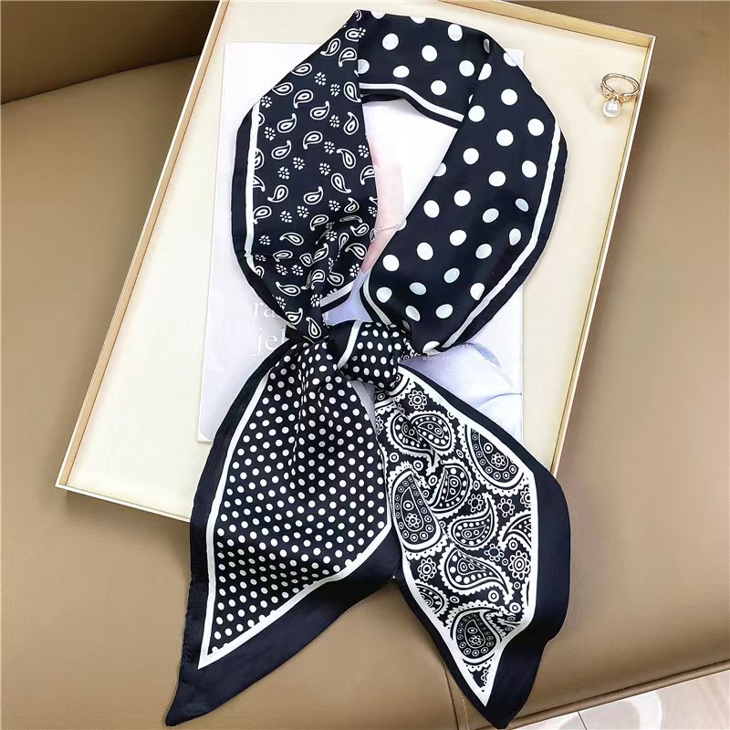 Luxury Zebra Print Silk Square - Silk Tie Striped recension och pris